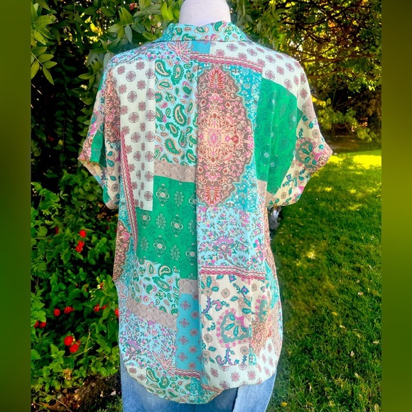 cupcakes & cashmere Multicolor Patchwork Button Down Shirt - Picture 6 of 7